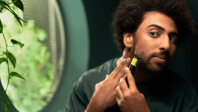 Тример для бороди та вусів Philips OneBlade 360 QP4631/30  Фото №10