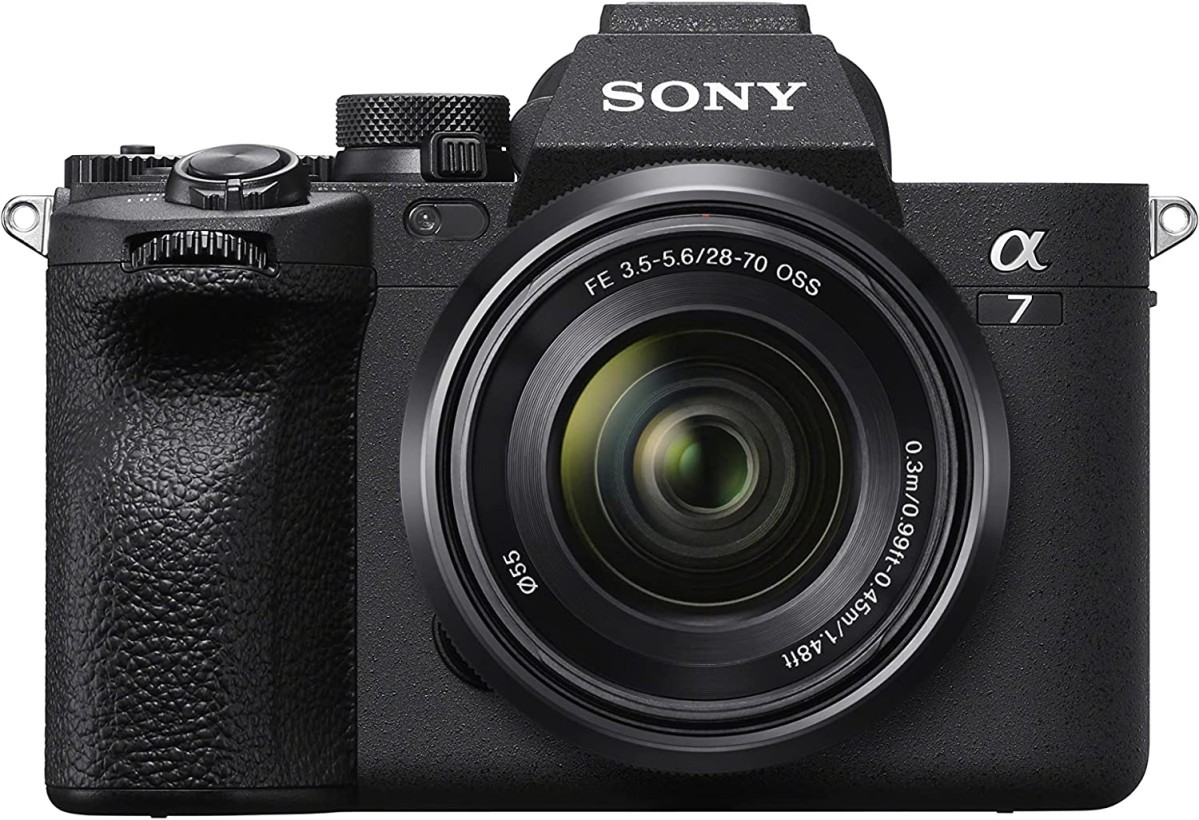 Бездзеркальний фотоапарат Sony Alpha A7 IV kit (28-70mm) OSS (ILCE7M4KB.CEC)