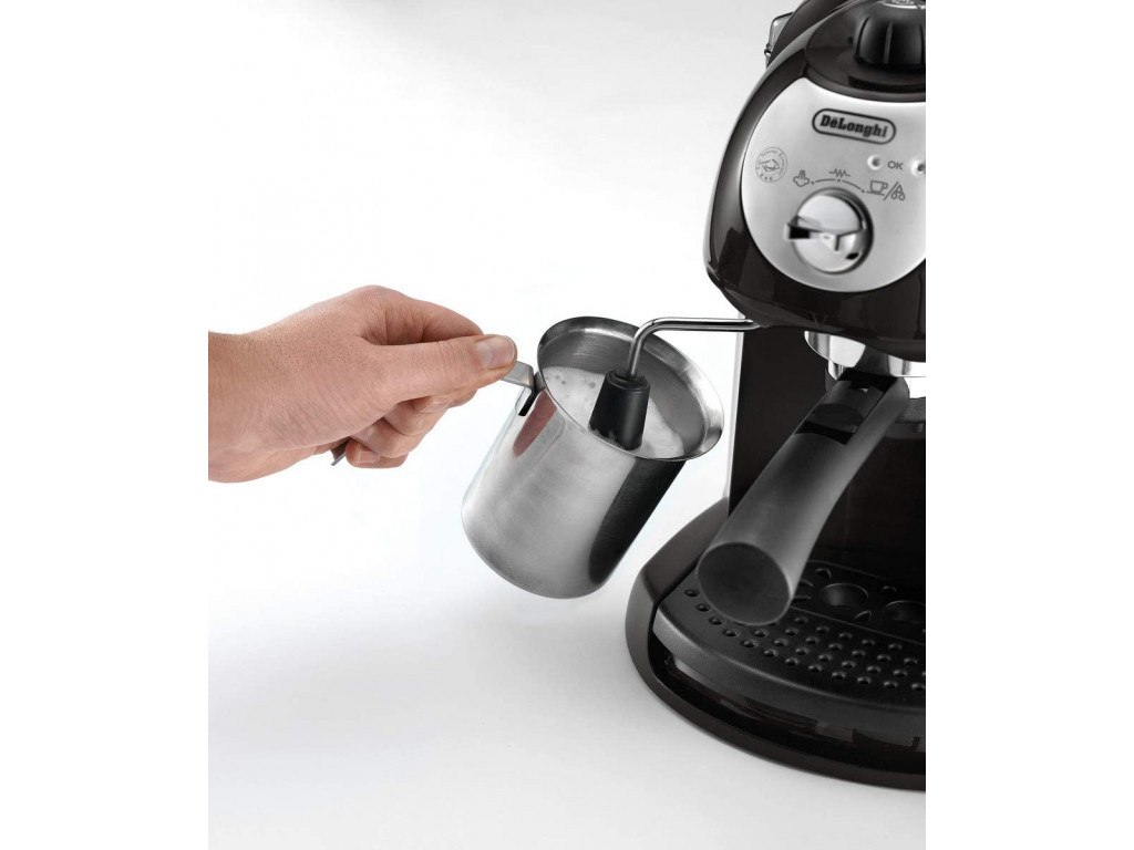 Рожковая кофеварка эспрессо Delonghi EC 201.CD.B  Фото №4