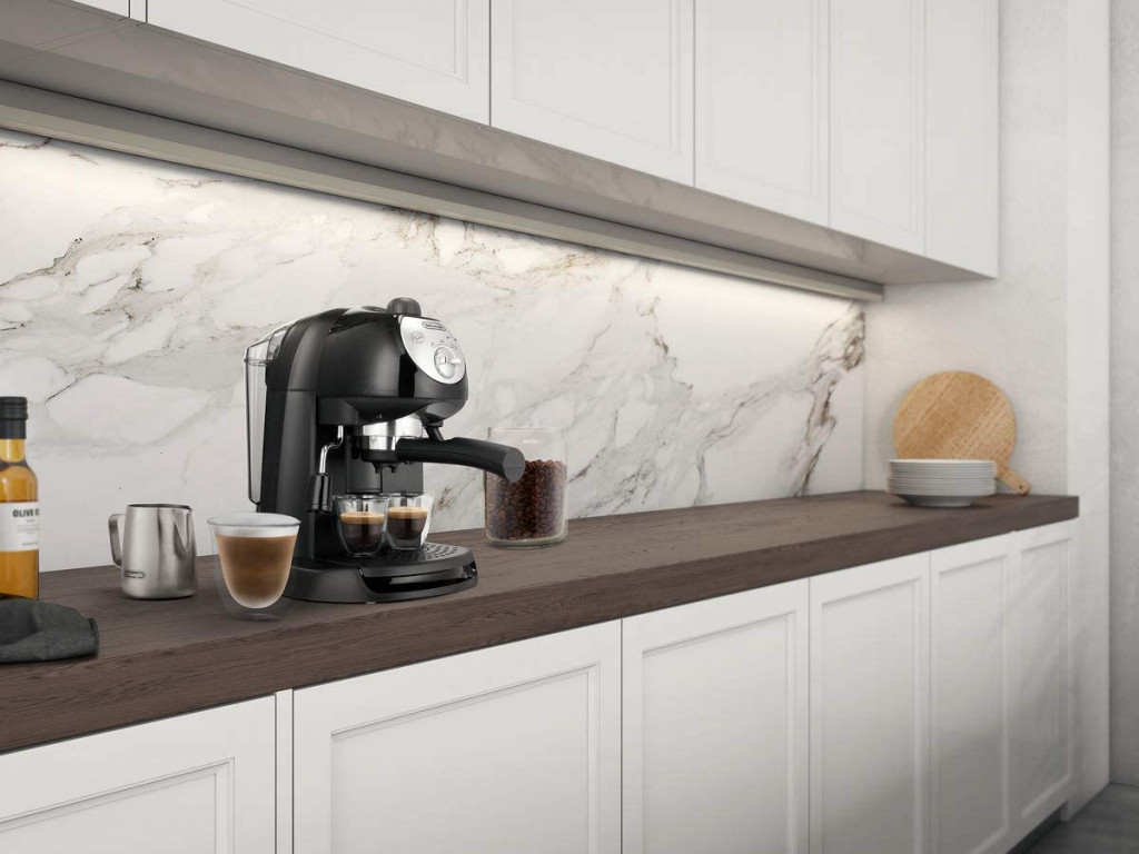 Рожковая кофеварка эспрессо Delonghi EC 201.CD.B  Фото №6