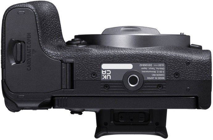 Бездзеркальний фотоапарат Canon EOS R10 Body + Mount Adapter EF-EOS R (5331C031)  Фото №2