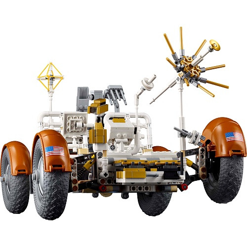 Блоковий конструктор LEGO Місячний автомобіль NASA Apollo (42182)  Фото №2