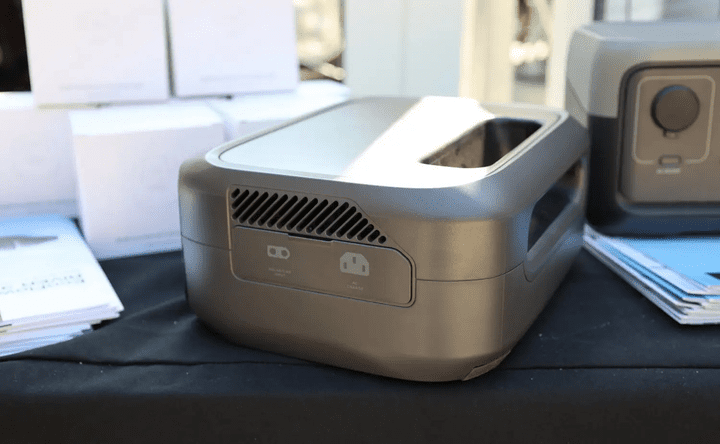 Зарядная станция EcoFlow RIVER 3 UPS (EFRIVER3-UPS-EU-CBox)  Фото №6