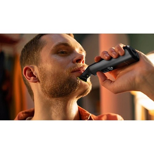 Тример для бороди та вусів/ Тример для тіла (бодігрумер) Philips OneBlade Pro 360 Face + Body QP6552/30  Фото №3