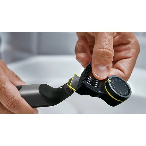 Тример для бороди та вусів/ Тример для тіла (бодігрумер) Philips OneBlade Pro 360 Face + Body QP6552/30  Фото №7