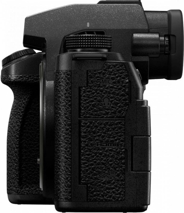 Бездзеркальний фотоапарат Panasonic Lumix S DC-S5 IIX Body (DC-S5M2XEE)  Фото №6