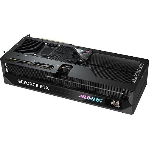 Видеокарта GIGABYTE AORUS GeForce RTX 5070 Ti MASTER 16G (GV-N507TAORUS M-16GD)  Фото №5
