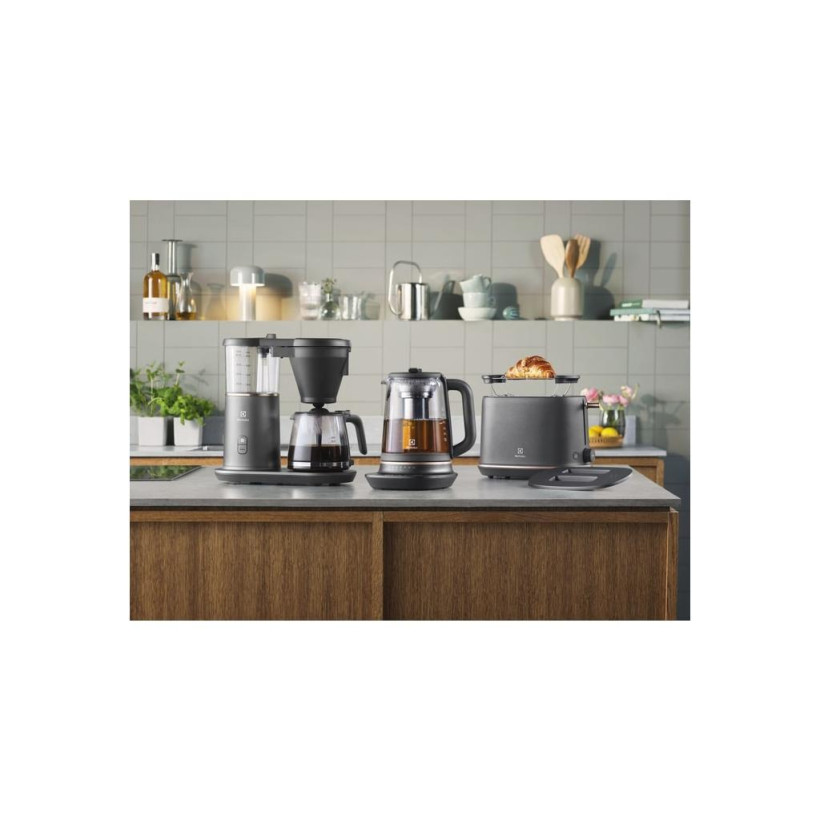 Електрочайник Electrolux E7GK1-8BP  Фото №2