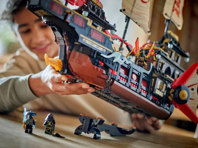 Модульный конструктор LEGO Ninjago Щедрость храма (71848)  Фото №12